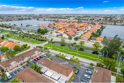 10718 NW 87th Ct #10718, Hialeah Gardens, FL 33018 - Photo 21