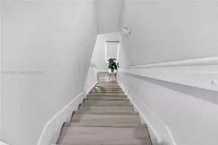 10718 NW 87th Ct, Hialeah Gardens, FL 33018 - Photo 29