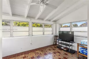 819 NW 47th St, Miami, FL 33127 - Photo 11