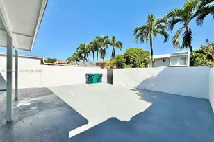 11240 SW 33rd Cir Pl, Miami, FL 33165 - Photo 19