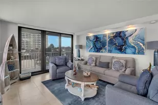 320 Seaview Ct, Marco Island, FL 34145 - Photo 3