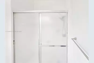 2331 NW 96th Ter #17L, Pembroke Pines, FL 33024 - Photo 13