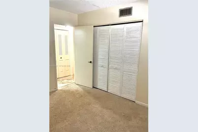 200 Ashbury Rd #203, Hollywood, FL 33024 - Photo 11