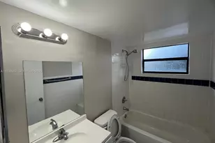 3400 Foxcroft Rd, Miramar, FL 33025 - Photo 17