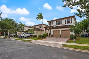 9116 SW 227th Terrace, Cutler Bay, FL 33190 - Photo 43