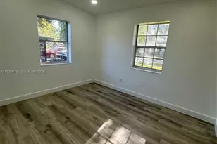 1521 NE 43rd Ct, Pompano Beach, FL 33064 - Photo 23