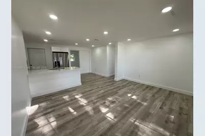 1521 NE 43rd Ct, Pompano Beach, FL 33064 - Photo 5