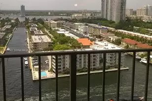 290 174th St, Sunny Isles Beach, FL 33160 - Photo 3