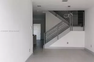 7220 NW 103rd Path, Doral, FL 33178 - Photo 3