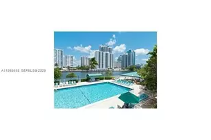 800 Parkview Dr, Hallandale Beach, FL 33009 - Photo 27