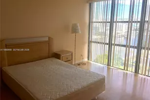 800 Parkview Dr, Hallandale Beach, FL 33009 - Photo 21