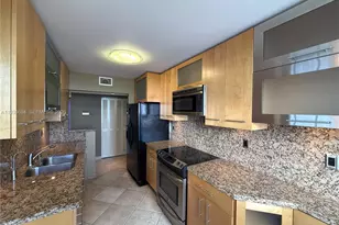 1833 S Ocean Dr, Hallandale Beach, FL 33009 - Photo 17