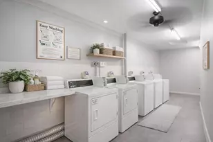 13450 SW 3rd St, Pembroke Pines, FL 33027 - Photo 21