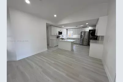 14441 Pine Lily Dr, Fort Myers, FL 33908 - Photo 5