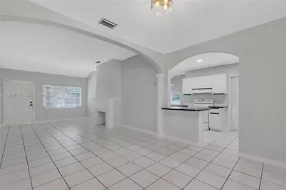 2327 SW 22nd Ter #Front, Miami, FL 33145 - Photo 7