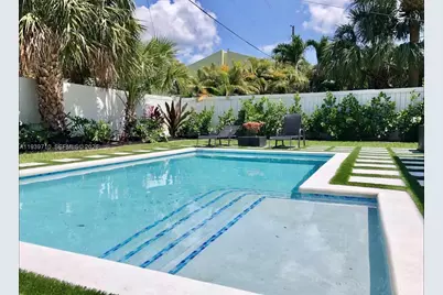 1501 NE 24th St, Wilton Manors, FL 33305 - Photo 5