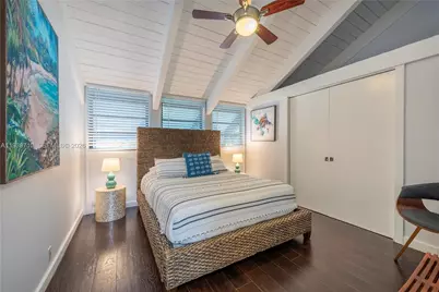 1501 NE 24th St, Wilton Manors, FL 33305 - Photo 23