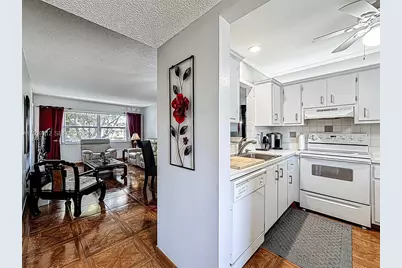 5001 NW 34th St #205, Lauderdale Lakes, FL 33319 - Photo 15