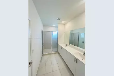 2617 SE 10th St #0, Homestead, FL 33035 - Photo 13