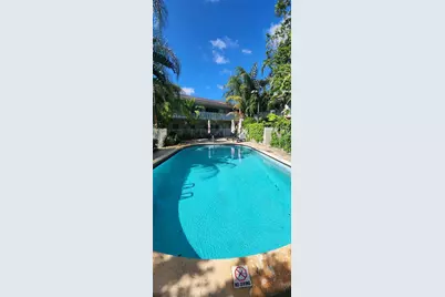 1423 Holly Heights Dr #17, Fort Lauderdale, FL 33304 - Photo 7