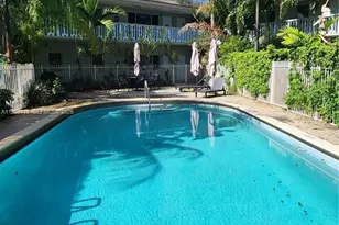 1423 Holly Heights Dr, Fort Lauderdale, FL 33304 - Photo 7