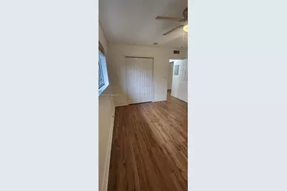 1423 Holly Heights Dr #17, Fort Lauderdale, FL 33304 - Photo 13