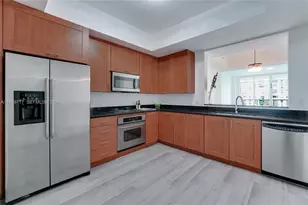 3340 NE 190th St, Aventura, FL 33180 - Photo 5