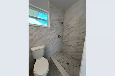 15020 NE 6th Pl #15020, Miami, FL 33161 - Photo 21