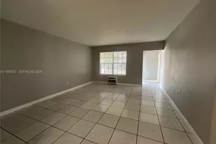 15020 NE 6th Pl, Miami, FL 33161 - Photo 3