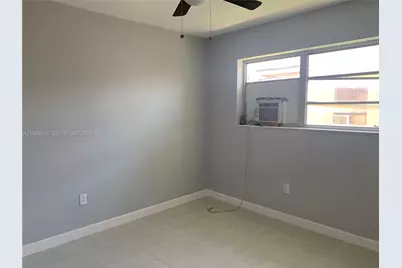 15020 NE 6th Pl #15020, Miami, FL 33161 - Photo 13