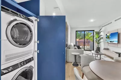 4220 Laguna St #505, Coral Gables, FL 33146 - Photo 23