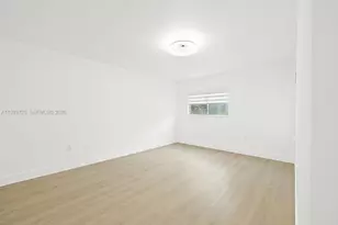 13105 SW 16th Ct, Pembroke Pines, FL 33027 - Photo 13