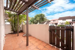 9079 SW 133rd Ct, Miami, FL 33186 - Photo 3