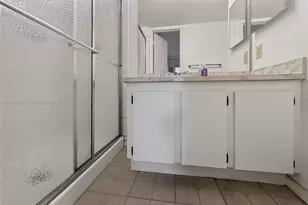 10409 NW 11th St, Pembroke Pines, FL 33026 - Photo 19