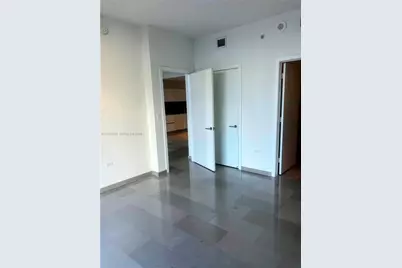 88 SW 7th St #1205, Miami, FL 33130 - Photo 15