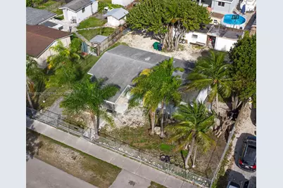 11431 SW 193rd Ter, Miami, FL 33157 - Photo 5