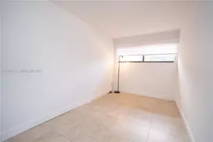 3753 Estepona Ave, Doral, FL 33178 - Photo 31