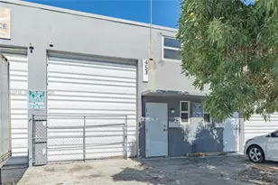 453 W 28th St, Hialeah, FL 33010 - Photo 1
