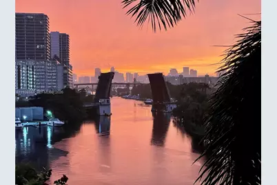 1740 NW N River Dr #626, Miami, FL 33125 - Photo 35