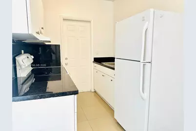 [Address not provided], North Miami Beach, FL 33162 - Photo 5