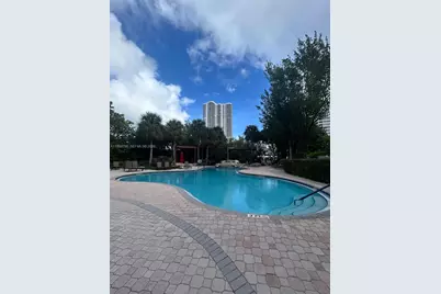 3400 NE 192nd St #1502, Aventura, FL 33180 - Photo 23