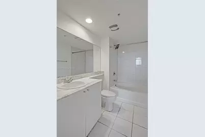 2600 NE 187th St #202, Aventura, FL 33180 - Photo 23