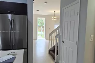 10320 NW 70th Terrace, Doral, FL 33178 - Photo 11