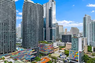 45 SW 9th St, Miami, FL 33130 - Photo 31