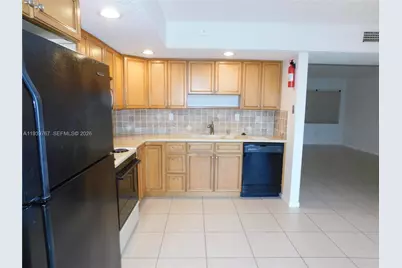 8015 SW 107 Av #111, Miami, FL 33173 - Photo 3