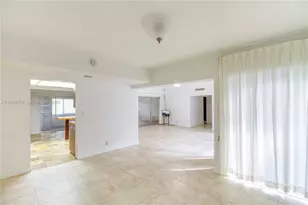 4806 Banyan Ln, Tamarac, FL 33319 - Photo 17