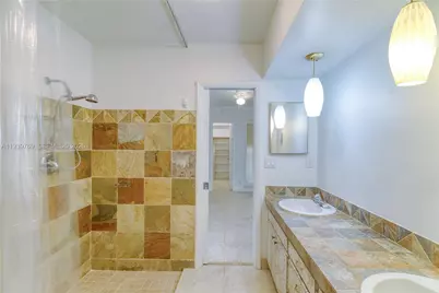 4806 Banyan Ln, Tamarac, FL 33319 - Photo 41