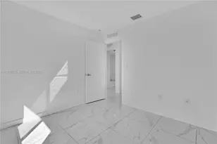2490 NW 44th St, Miami, FL 33142 - Photo 5