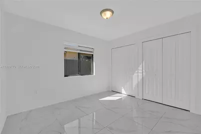 2490 NW 44th St, Miami, FL 33142 - Photo 7