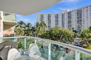 19390 Collins Ave, Sunny Isles Beach, FL 33160 - Photo 15